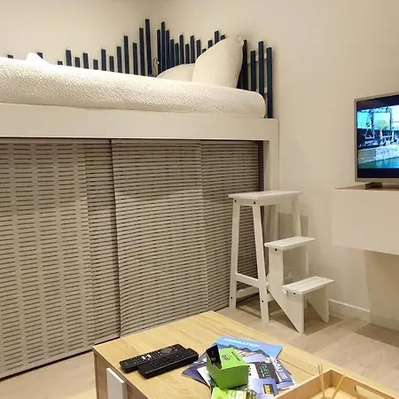 Apartment Studio Coeur De Ville-calme-bien Equipe- Pau
