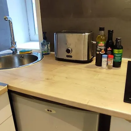 Studio Coeur De Ville-calme-bien Equipe- Apartment